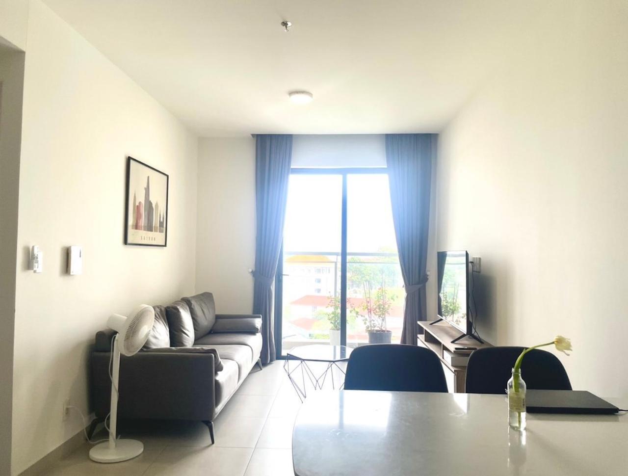 Compass One Building - Luxury Apartments Ap Phu Tho Екстер'єр фото
